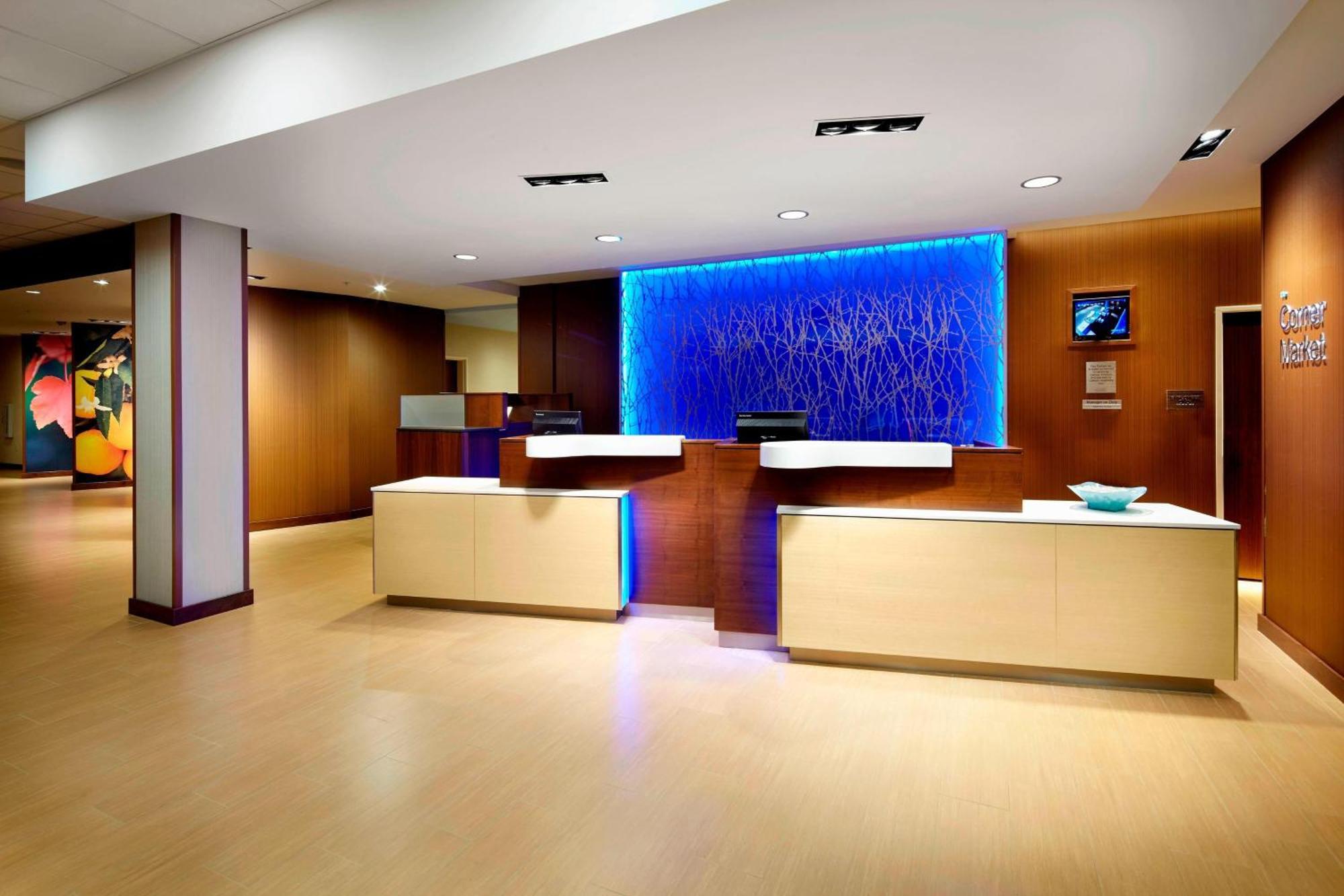 Fairfield By Marriott Inn & Suites Wheeling At The Highlands Triadelphia Екстер'єр фото