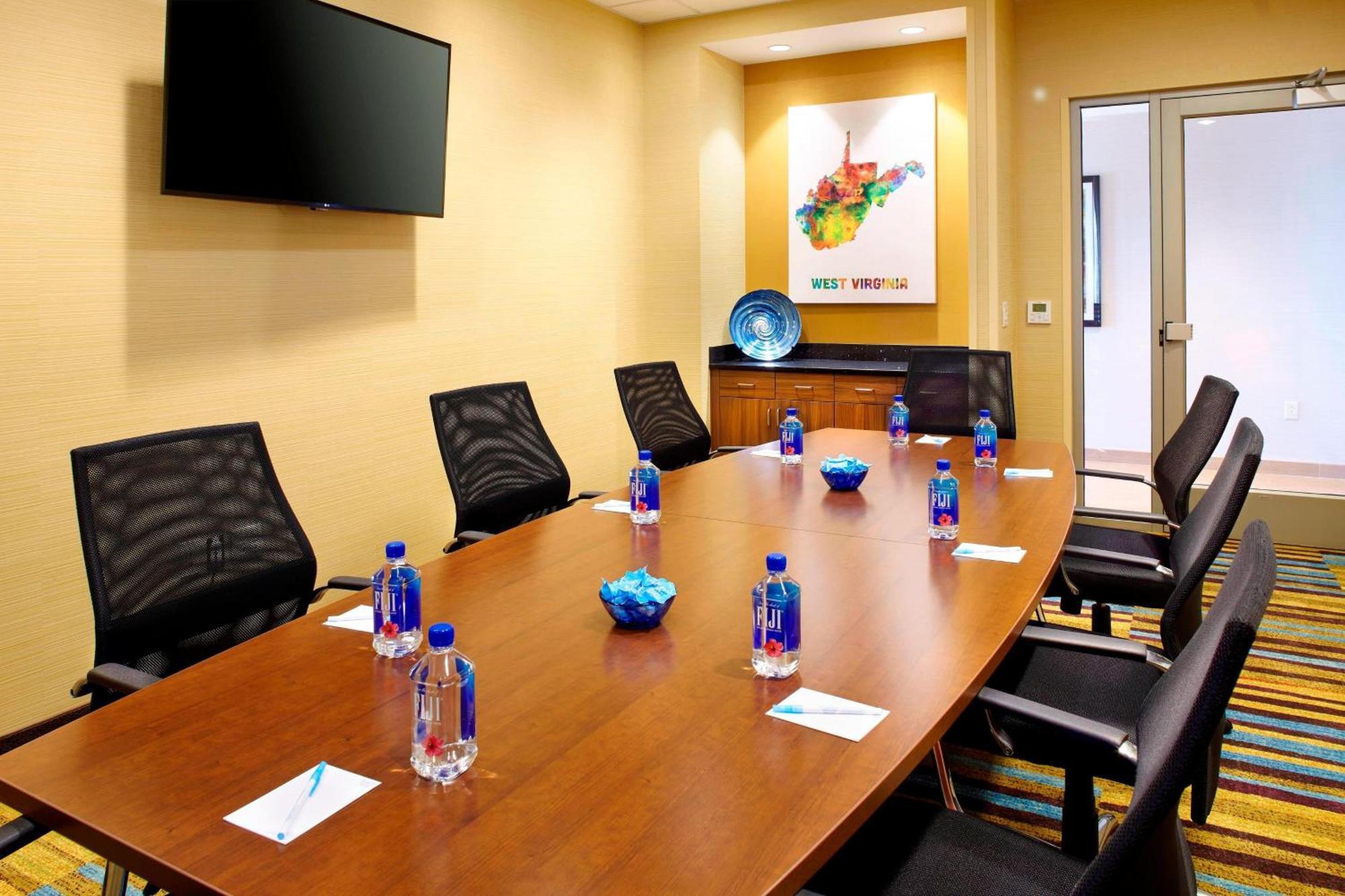 Fairfield By Marriott Inn & Suites Wheeling At The Highlands Triadelphia Екстер'єр фото