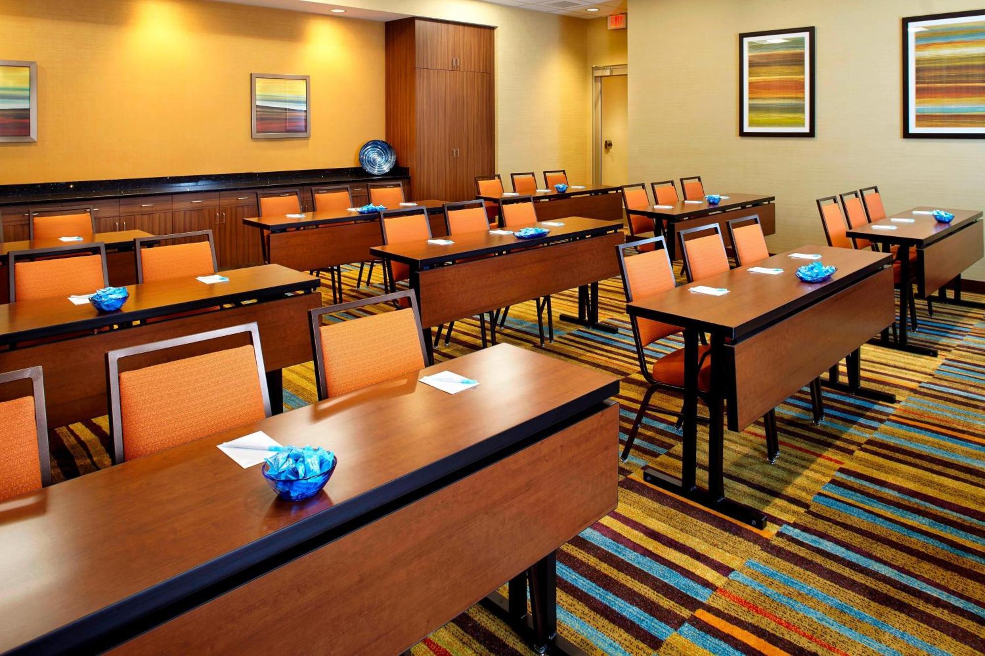 Fairfield By Marriott Inn & Suites Wheeling At The Highlands Triadelphia Екстер'єр фото