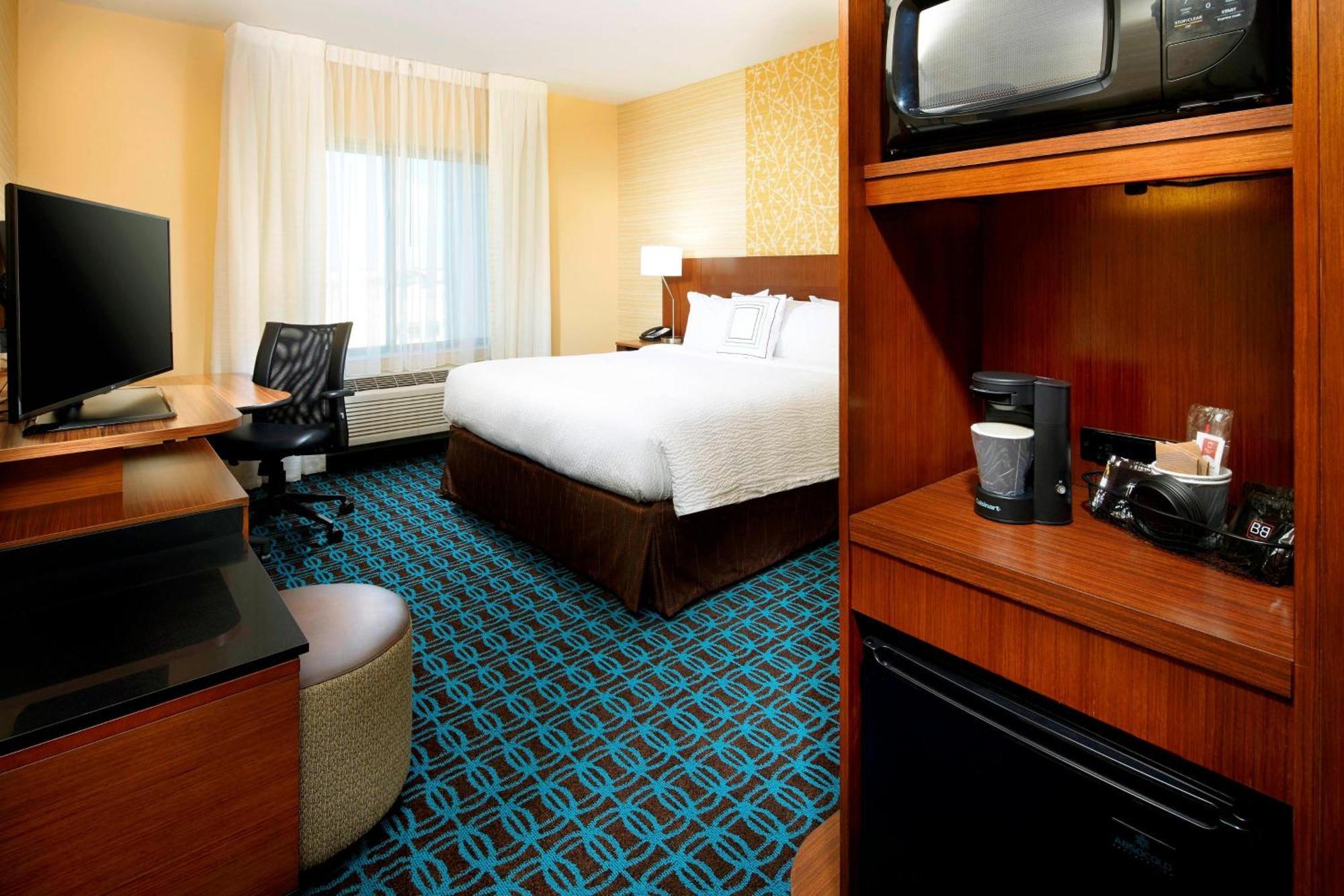 Fairfield By Marriott Inn & Suites Wheeling At The Highlands Triadelphia Екстер'єр фото