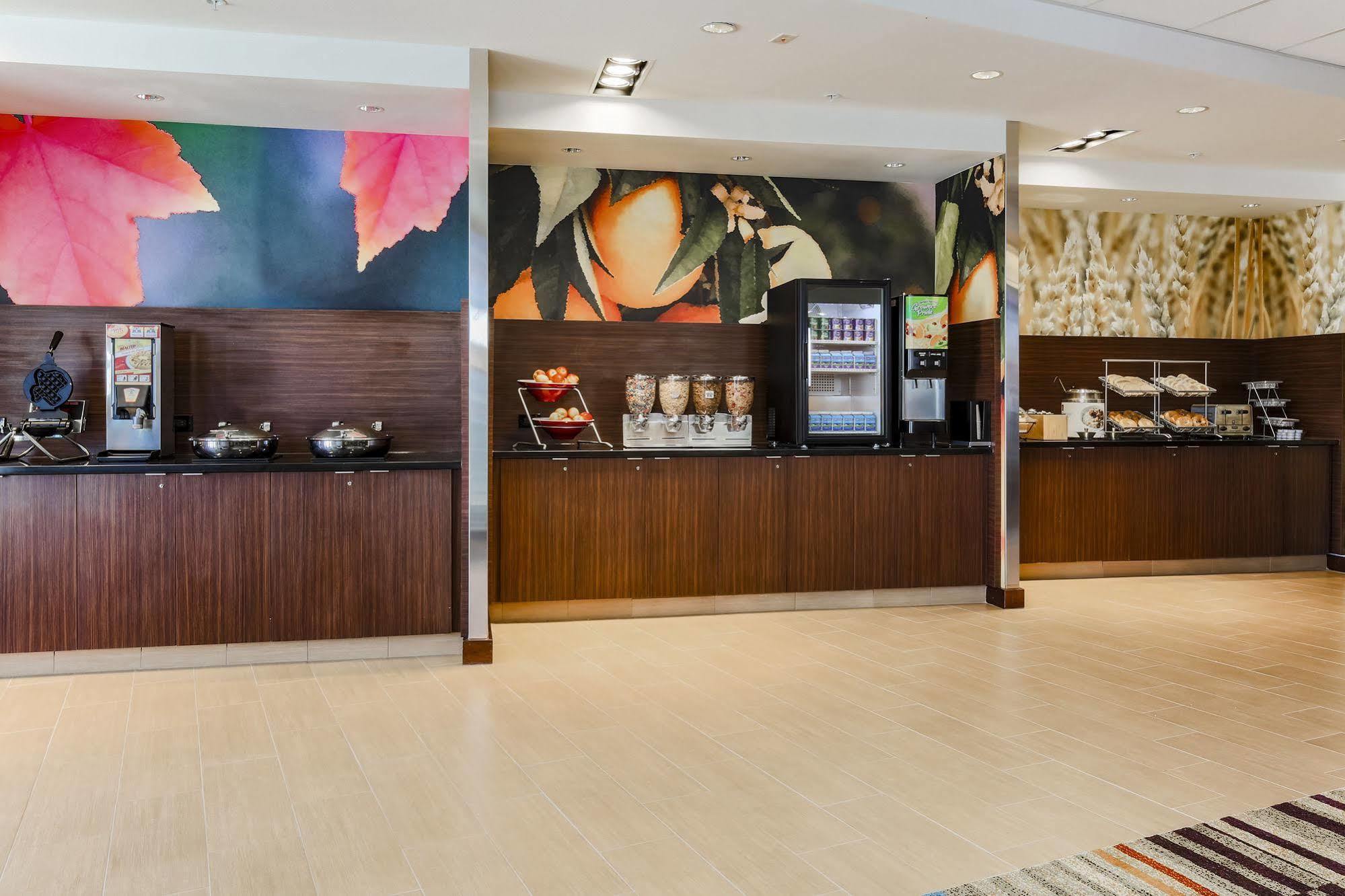 Fairfield By Marriott Inn & Suites Wheeling At The Highlands Triadelphia Екстер'єр фото